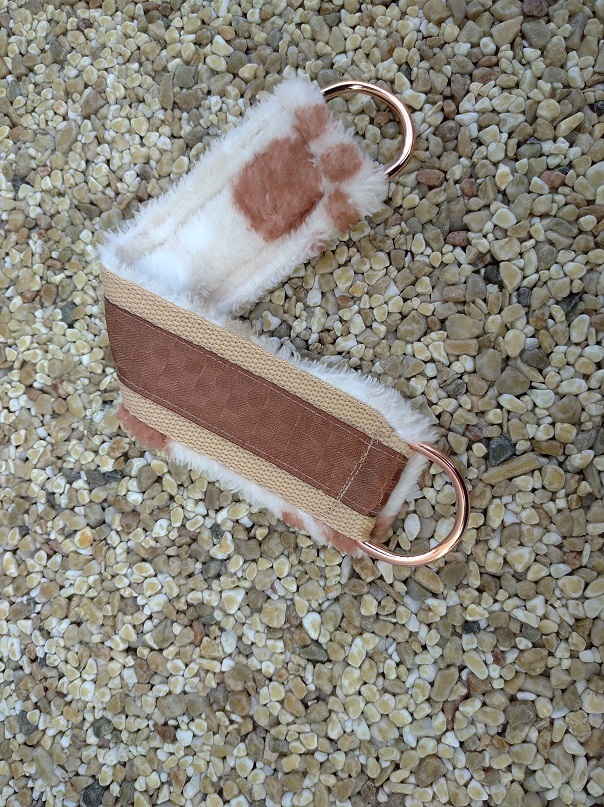 Náhled ProChrta.cz Obojek vypouštěcí FLUFFY